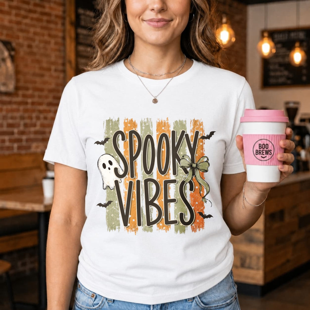 Halloween Spooky Vibes Ghost Bats Bow Classic T-Shirt