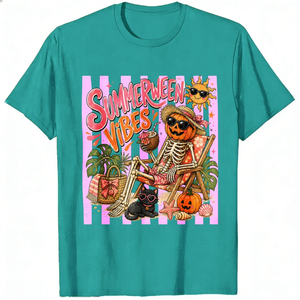 Retro Summer Halloween Vibes Skeleton Pumpkin Beach Classic T-Shirt