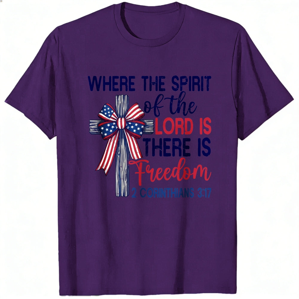 Patriotic Christian Cross Design Classic T-Shirt Where The Spirit Of The Lord Is There Is Freedom 2 Corinthians 317