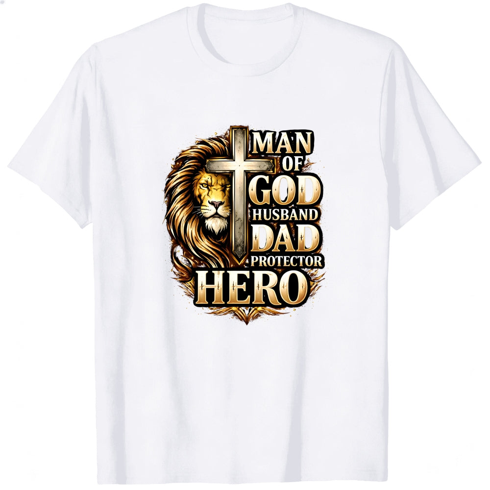 Religious Lion Cross Man Of God Husband Dad Protector Hero Classic T-Shirt