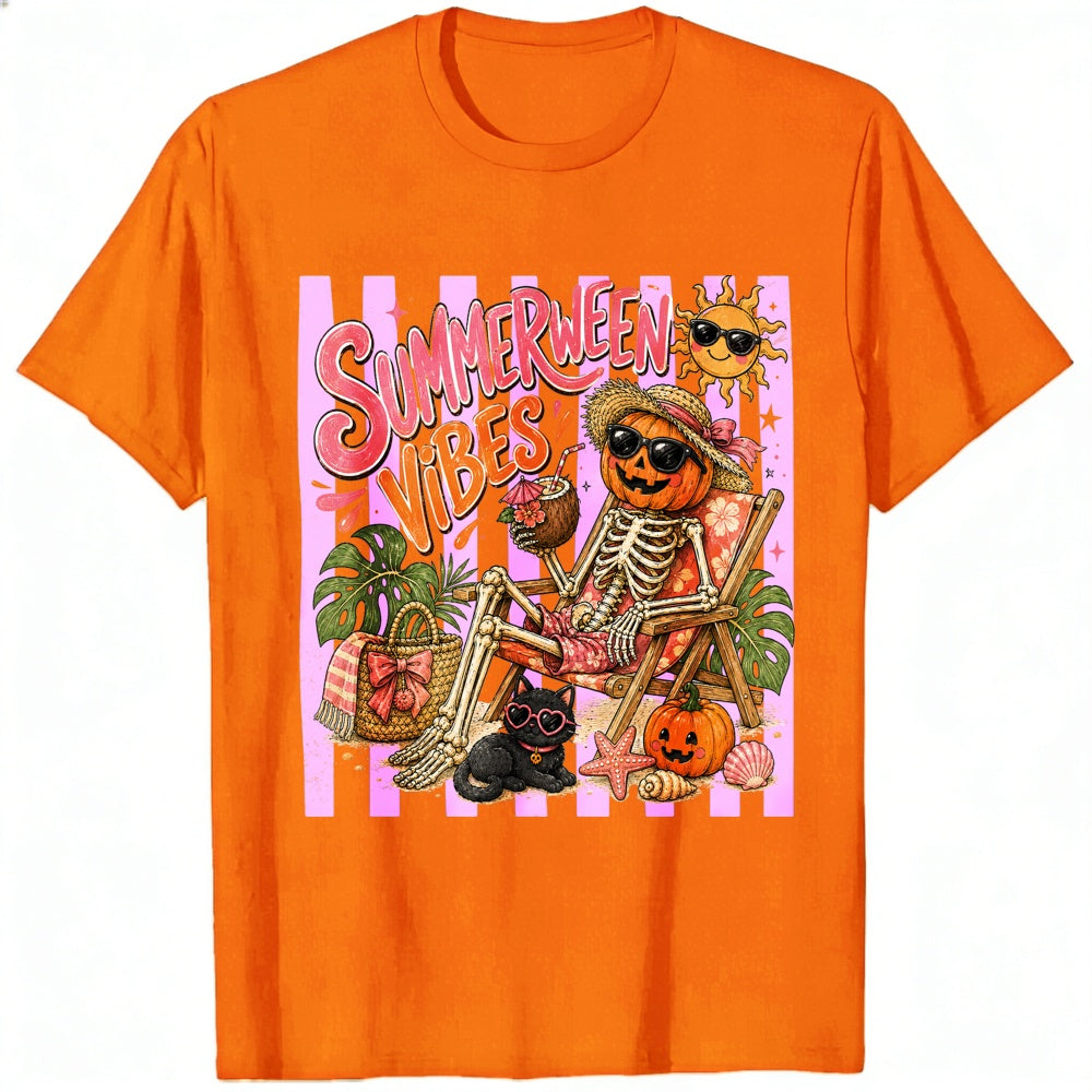 Retro Summer Halloween Vibes Skeleton Pumpkin Beach Classic T-Shirt